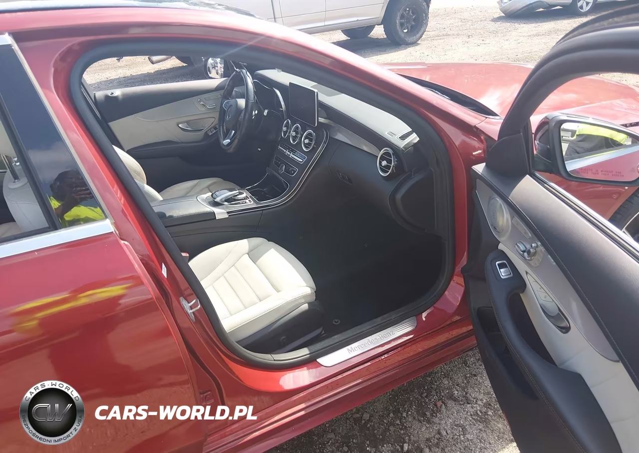 2018 Mercedes-Benz C 300 4Matic VIN:55SWF4KBXJU274015 - 5
