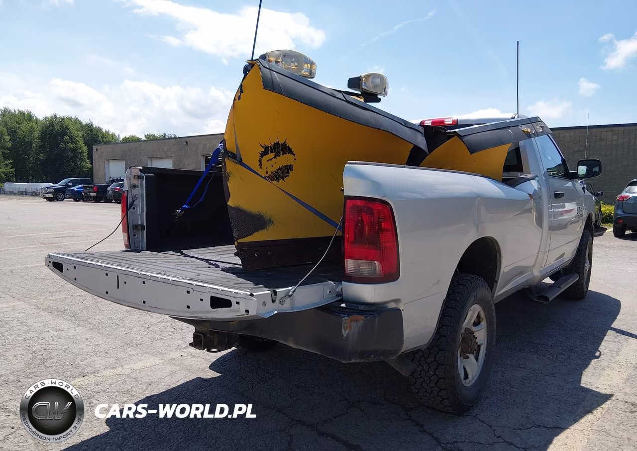 2018 Ram 2500 VIN:3C6LR5AT1JG363596 - 12