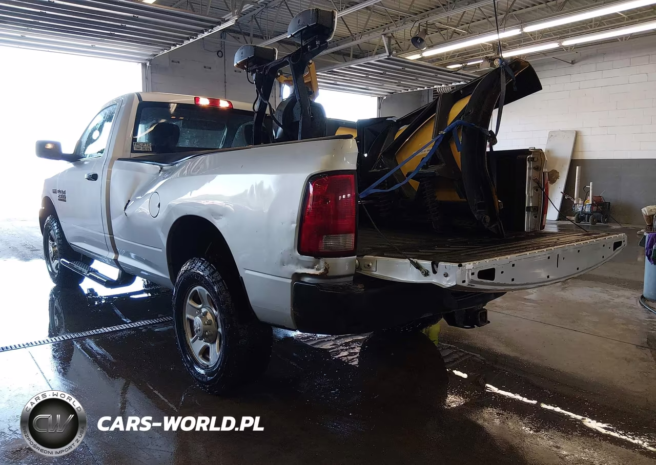 2018 Ram 2500 VIN:3C6LR5AT1JG363596 - 3