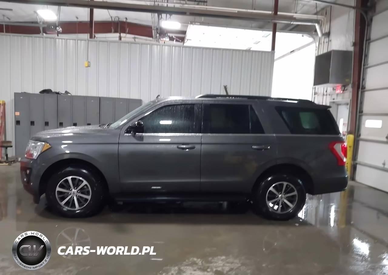 2020 Ford Expedition Xl VIN:1FMJU1GT1LEA62718 - 18
