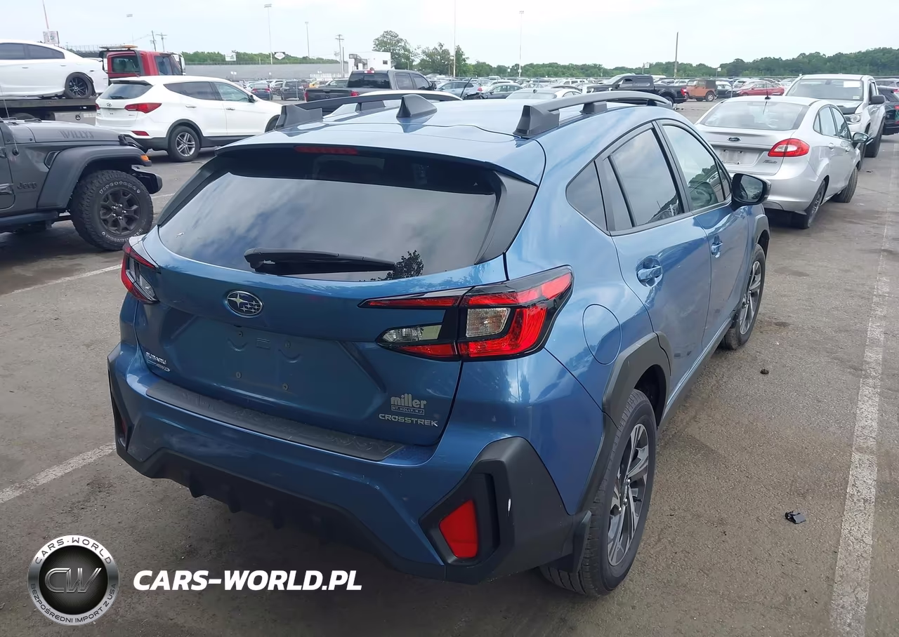 2024 Subaru Crosstrek Premium VIN:JF2GUADC1RH856856 - 4