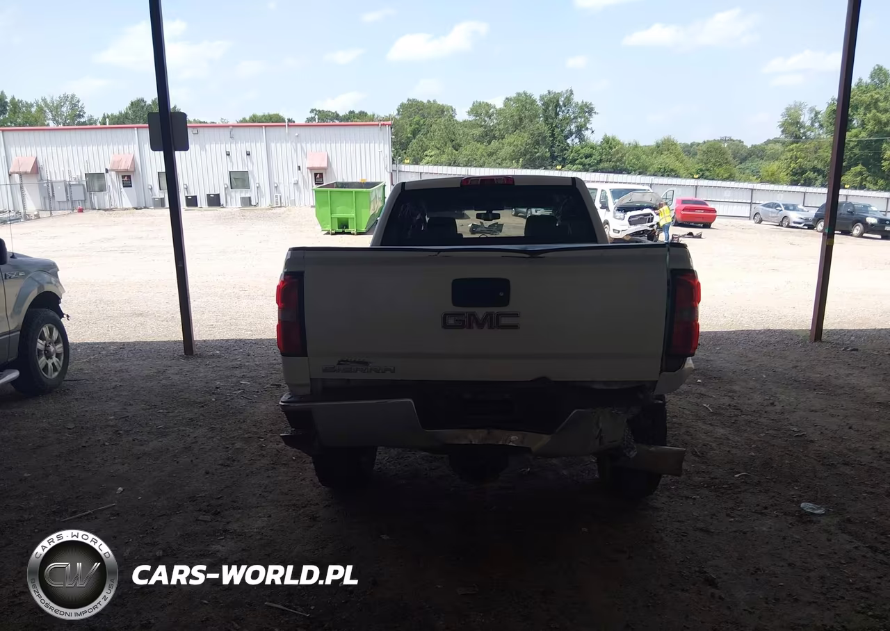 2015 GMC Sierra 2500Hd VIN:1GT12XE82FF104579 - 17