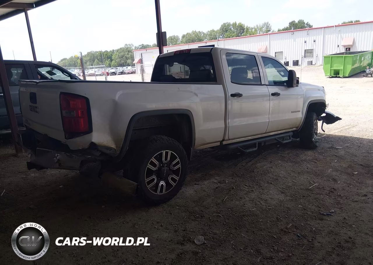 2015 GMC Sierra 2500Hd VIN:1GT12XE82FF104579 - 4