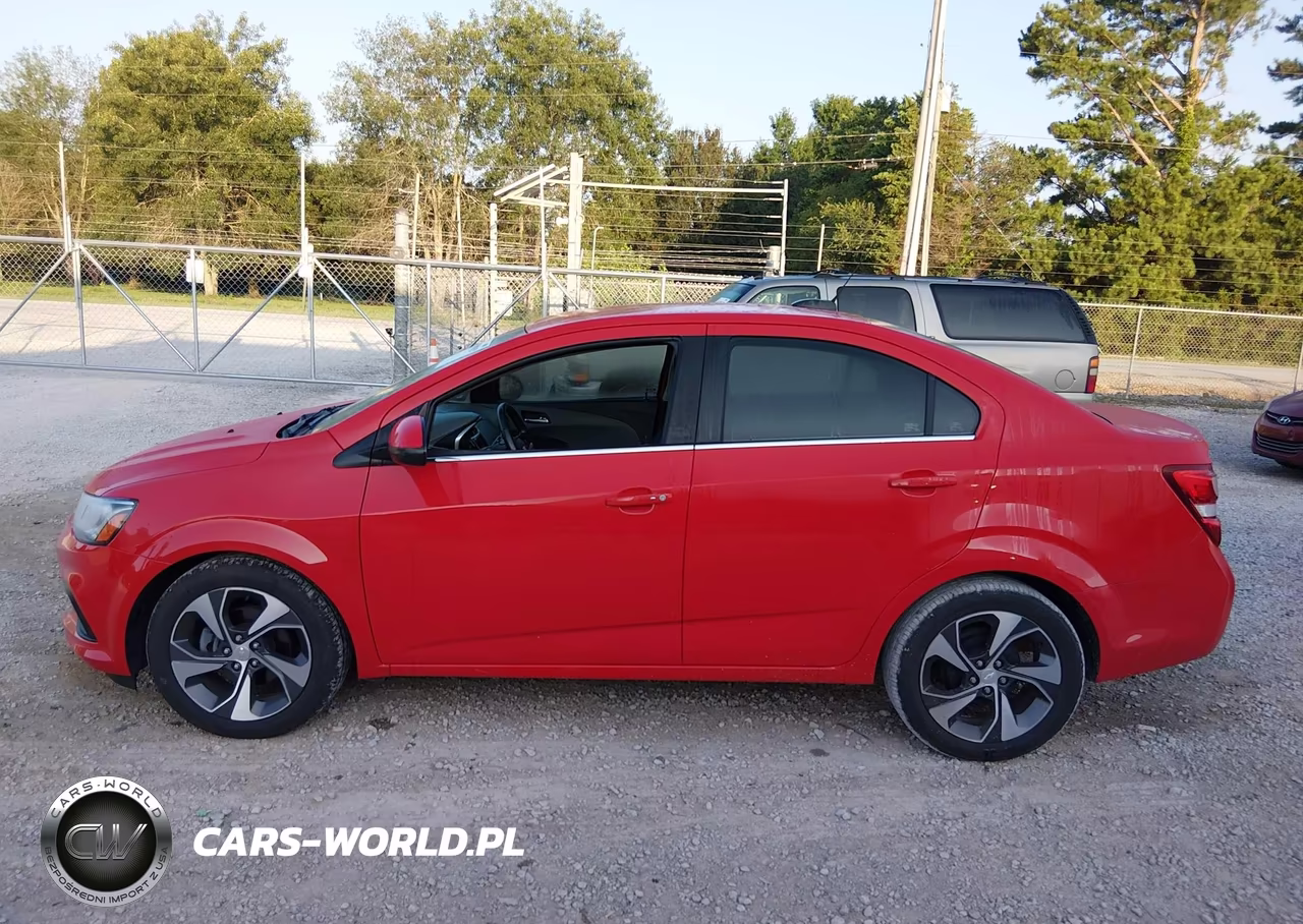 2019 Chevrolet Sonic Premier Auto VIN:1G1JF5SB1K4122367 - 14