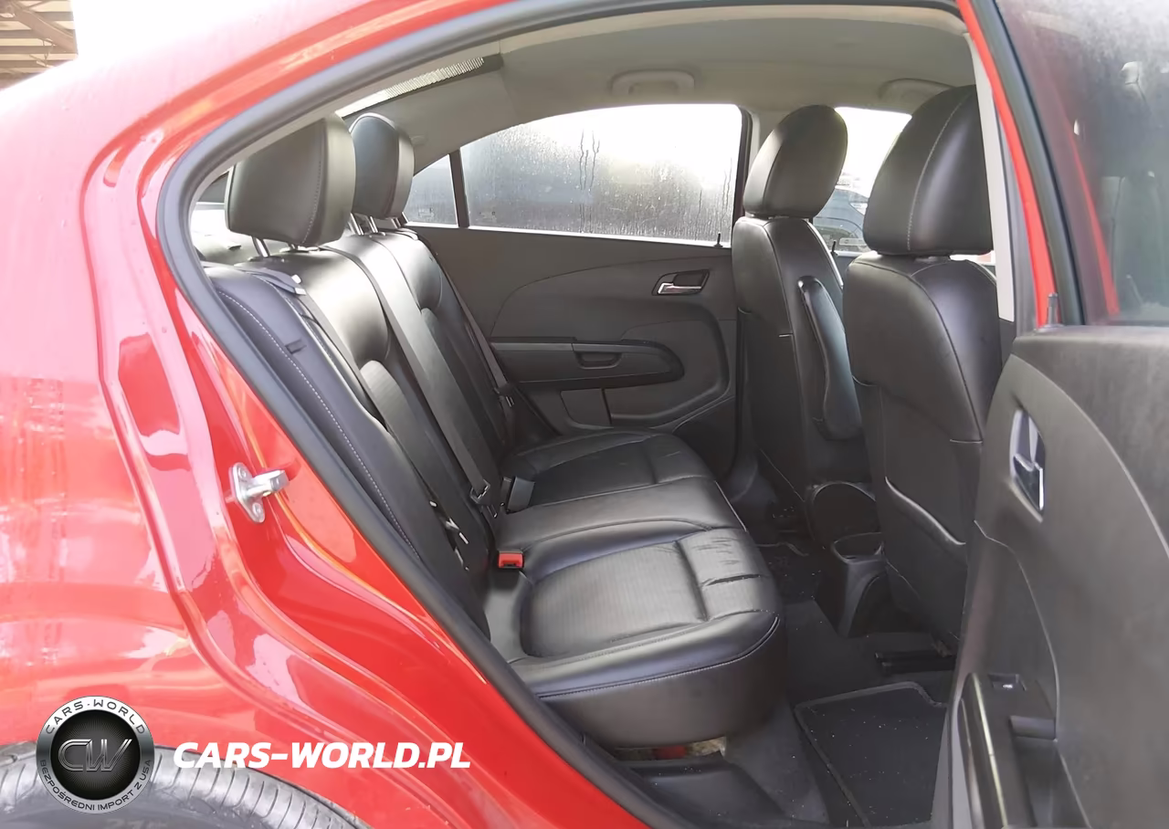 2019 Chevrolet Sonic Premier Auto VIN:1G1JF5SB1K4122367 - 8