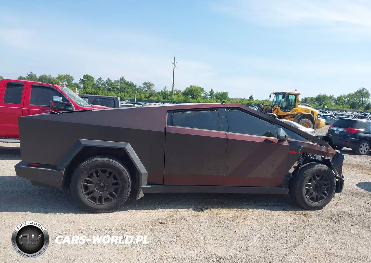 2024 Tesla Cybertruck Cyberbeast VIN:7G2CEHEE0RA054411 - 11