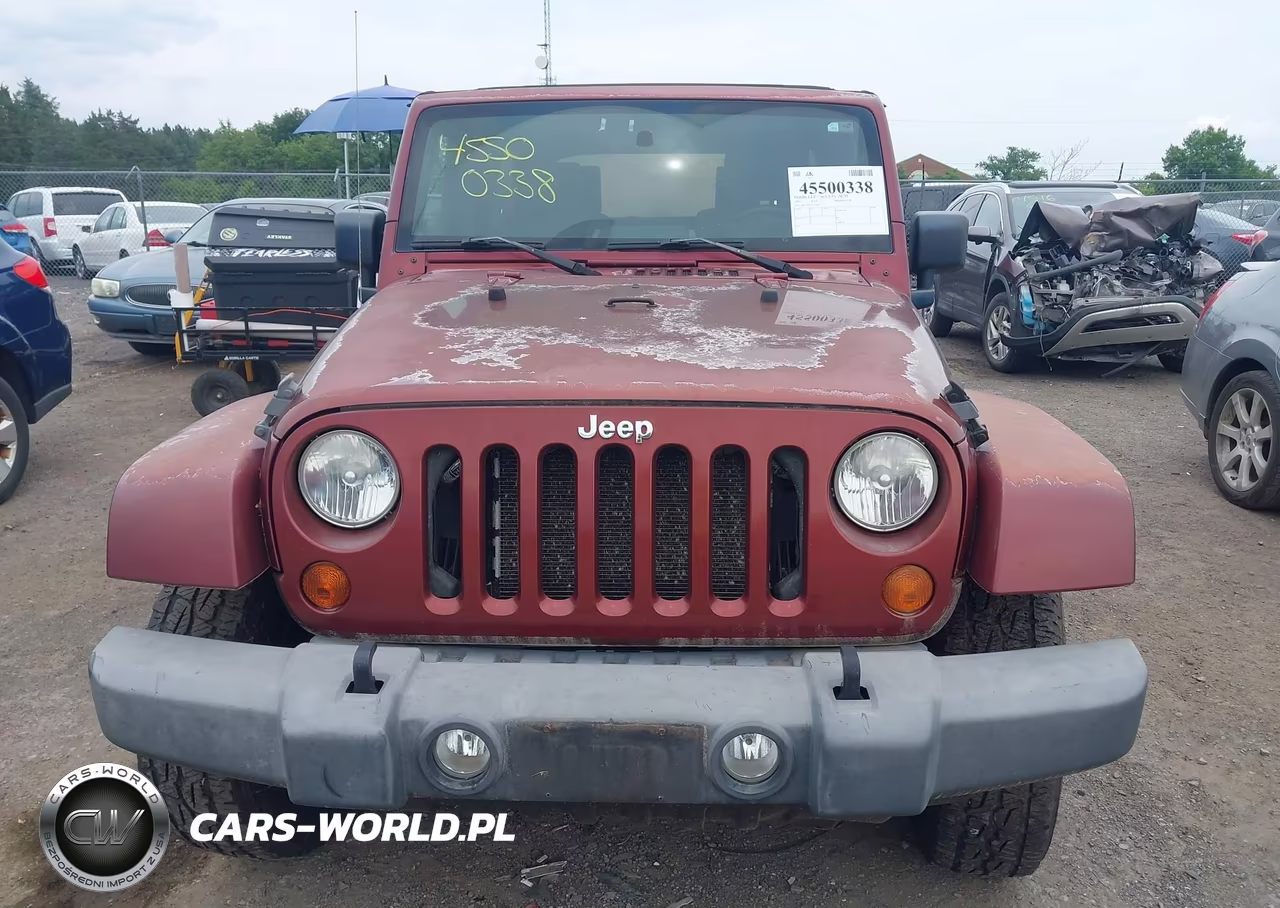 2007 Jeep Wrangler Unlimited Sahara VIN:1J4GA59117L157902 - 12