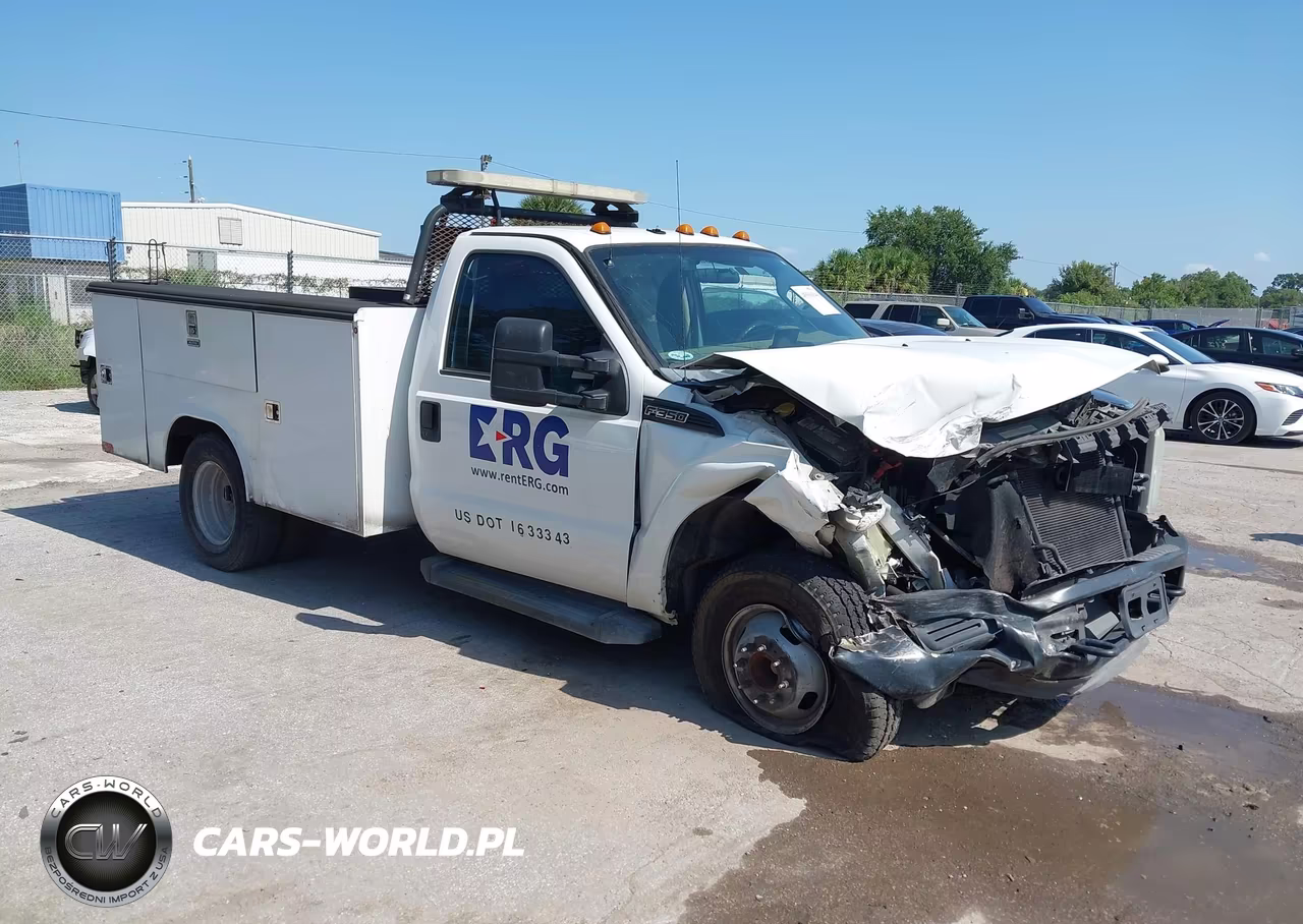 2015 Ford F-350 Chassis Xl-Xlt – zdjęcie 1 z 15