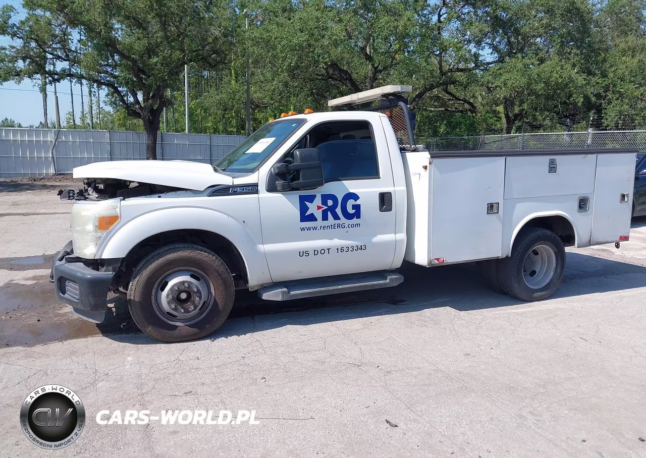 2015 Ford F-350 Chassis Xl-Xlt VIN:1FDRF3G66FED18309 - 14