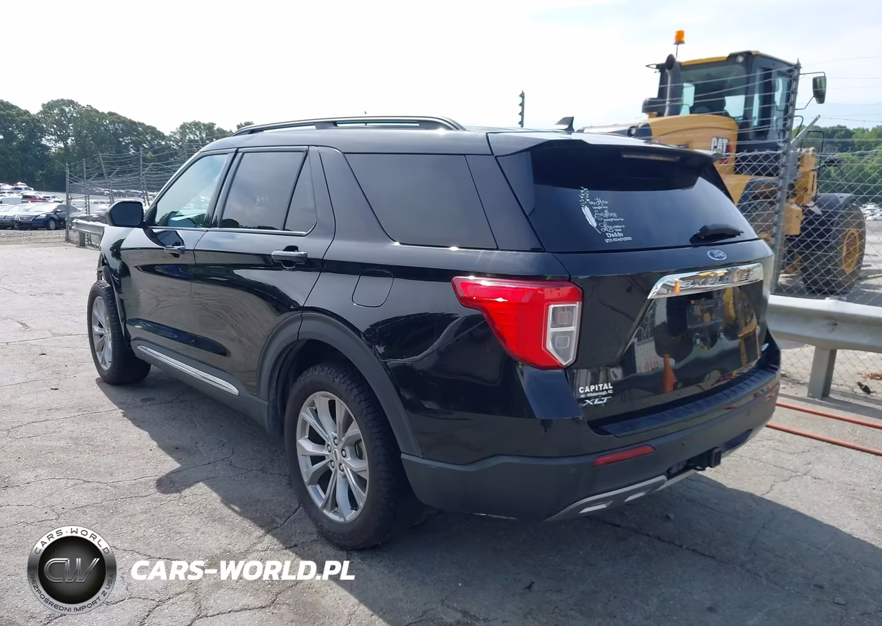 2023 Ford Explorer Xlt VIN:1FMSK8DH8PGC29802 - 3