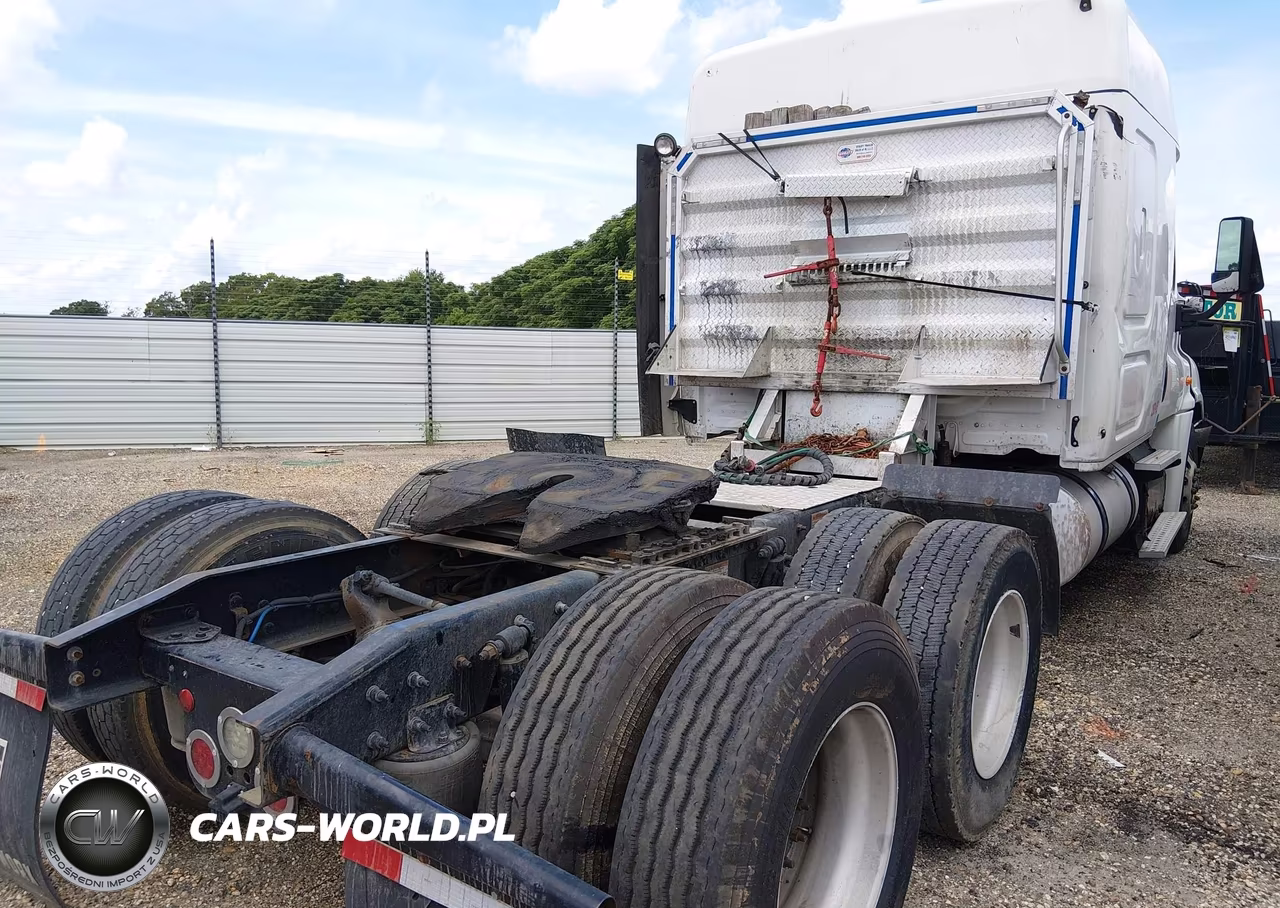2019 Freightliner Cascadia 125 VIN:3AKJGLDR4KDKE5389 - 4