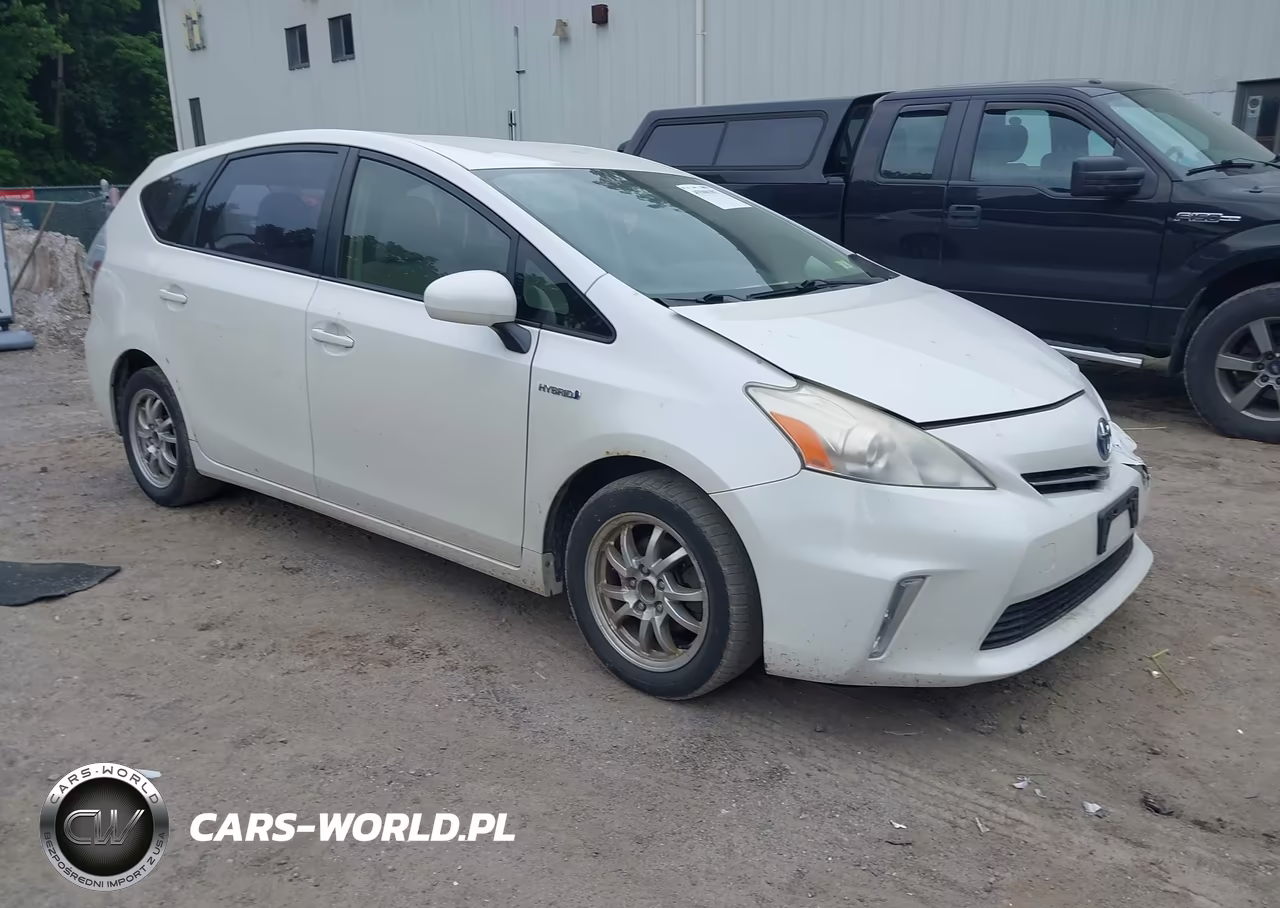2012 Toyota Prius V Two – zdjęcie 1 z 16