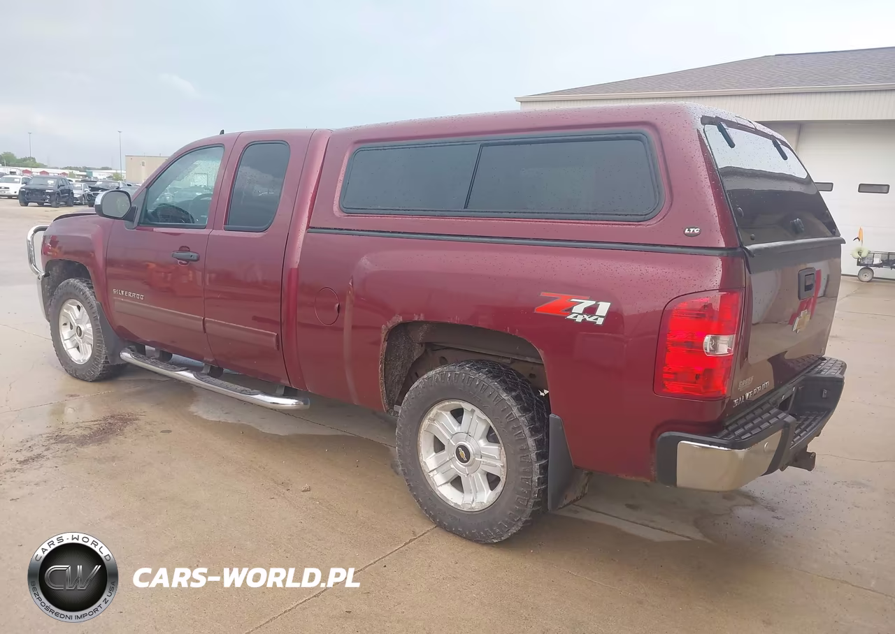 2013 Chevrolet Silverado 1500 Lt VIN:1GCRKSE70DZ176647 - 3