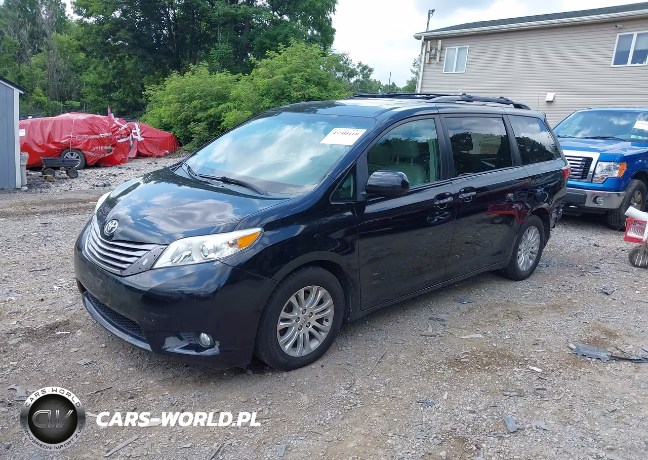 2015 Toyota Sienna Xle 8 Passenger VIN:5TDYK3DC8FS676494 - 2