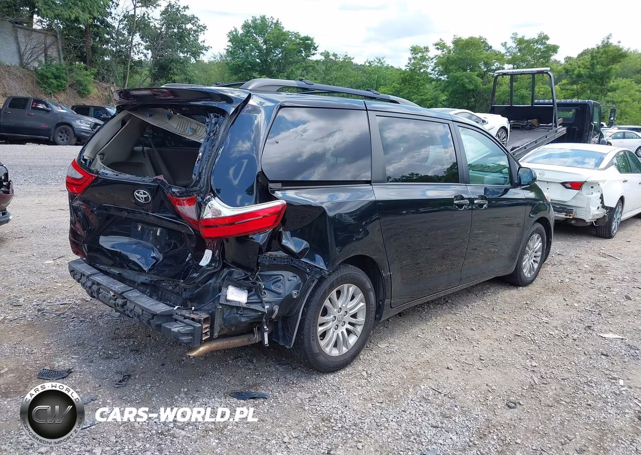 2015 Toyota Sienna Xle 8 Passenger VIN:5TDYK3DC8FS676494 - 4
