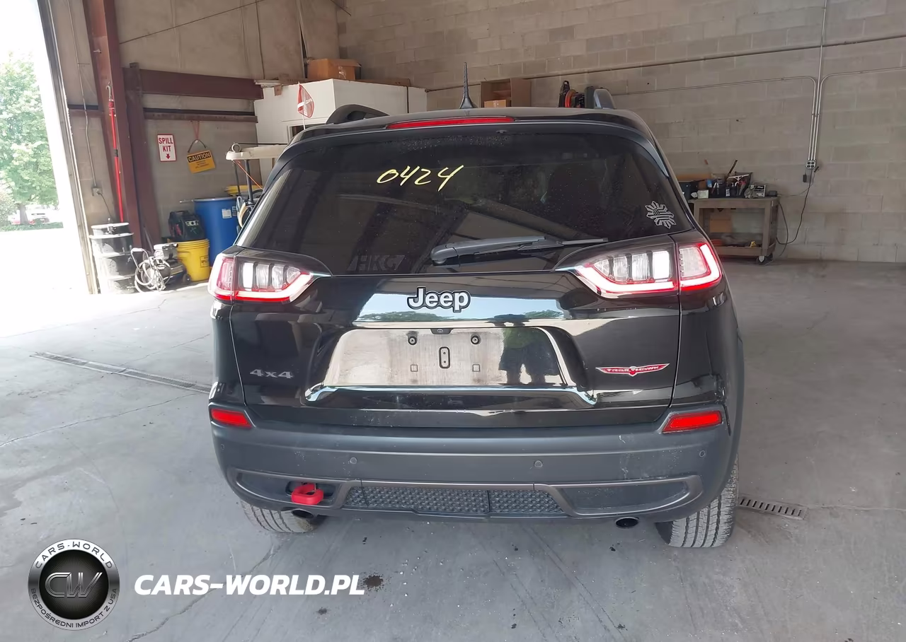 2019 Jeep Cherokee Trailhawk 4X4 VIN:1C4PJMBX0KD228766 - 16