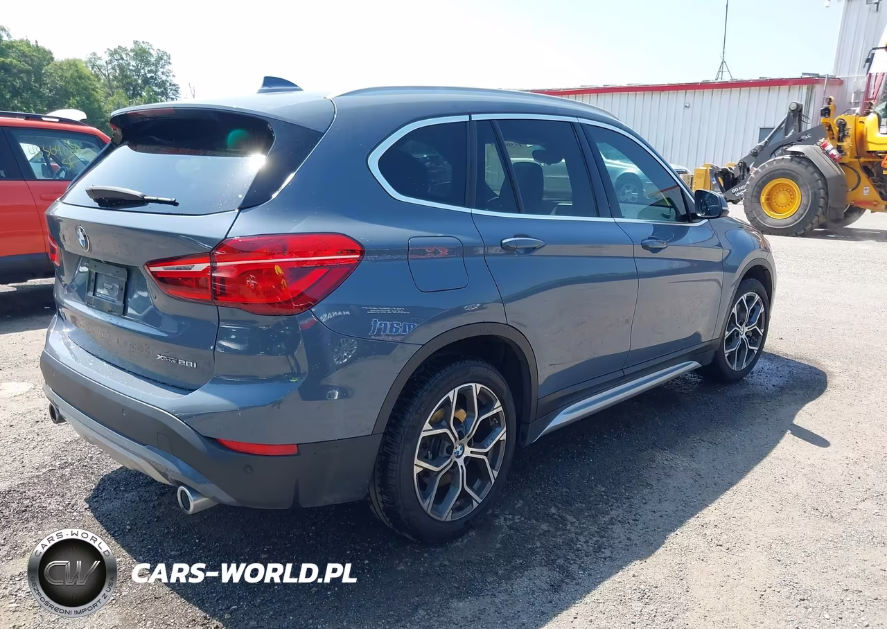 2021 BMW X1 xDrive28I VIN:WBXJG9C01M5T62270 - 4