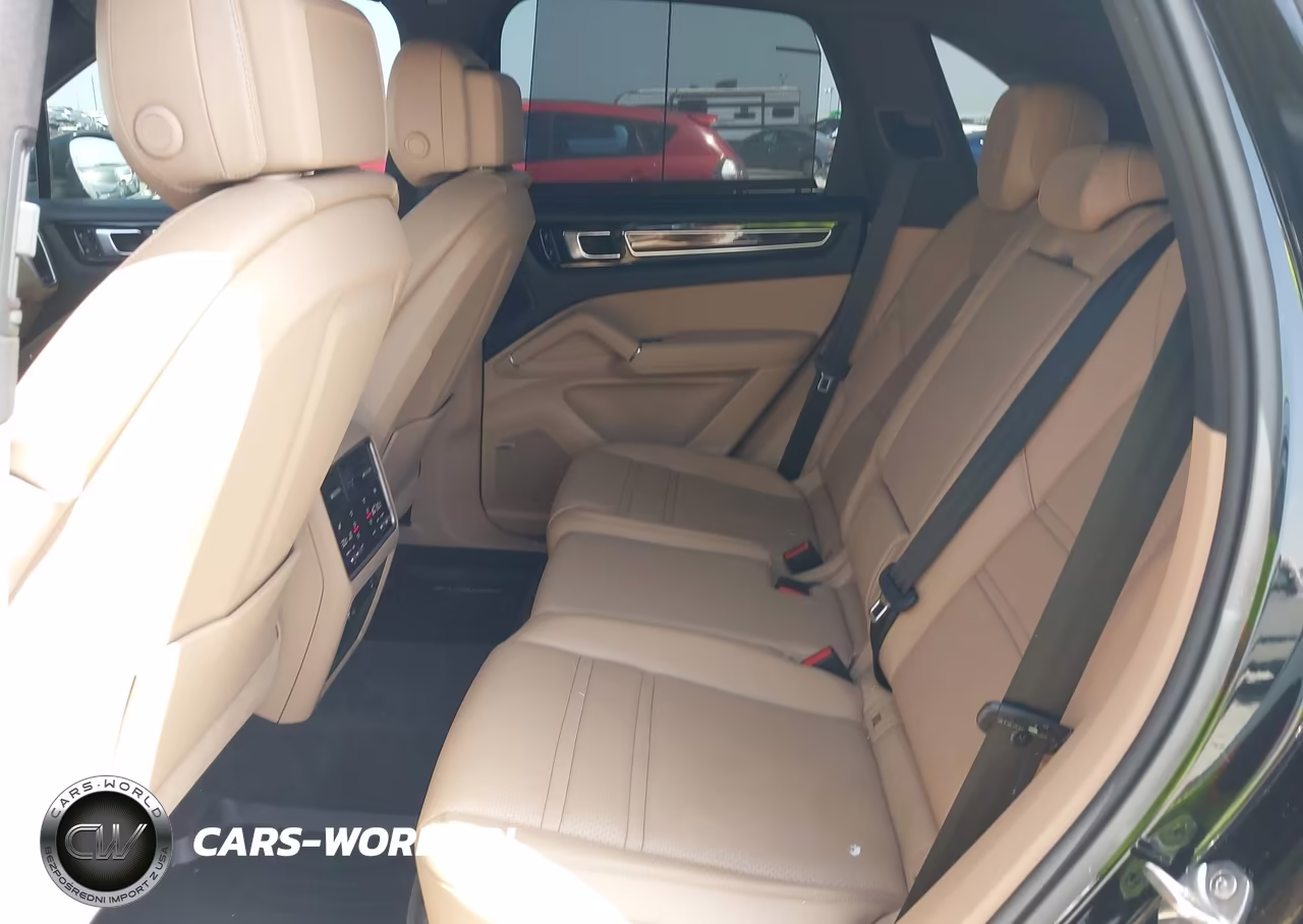 2020 Porsche Cayenne S VIN:WP1AB2AY6LDA28038 - 17