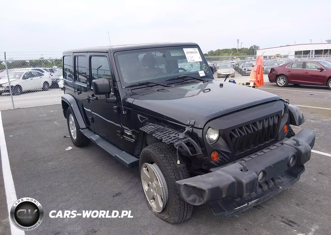 2011 Jeep Wrangler Unlimited Sahara VIN:1J4HA5H19BL562436 - 6