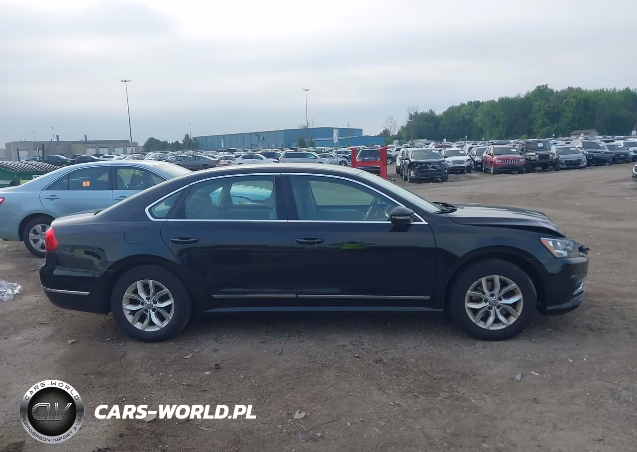 2016 Volkswagen Passat 1.8T S VIN:1VWAS7A38GC027193 - 13