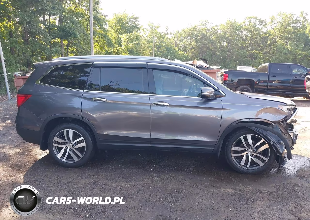 2017 Honda Pilot Elite VIN:5FNYF6H03HB056441 - 13
