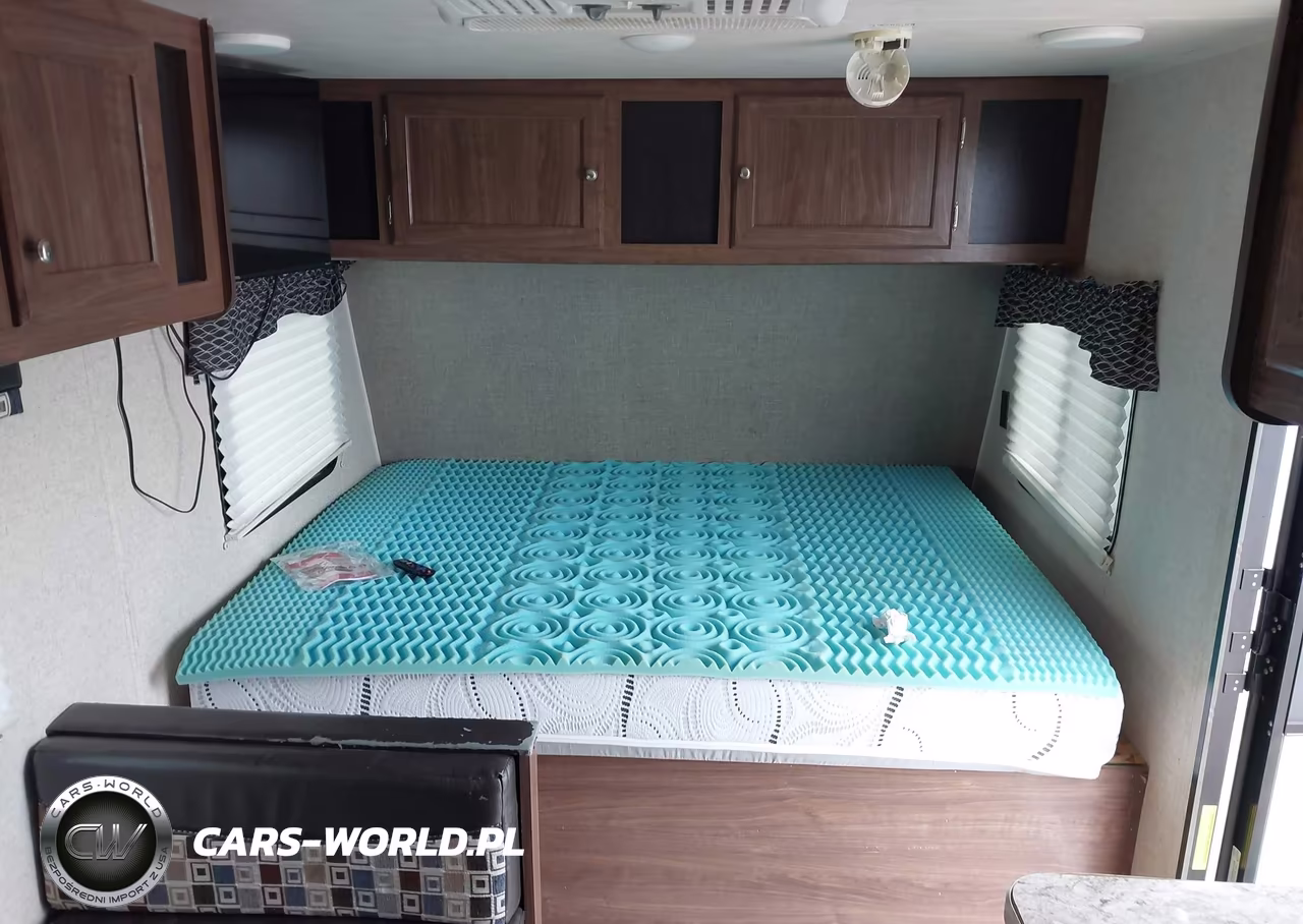 2018 Heartland Rv Pioneer VIN:5SFPB2211JE359207 - 13