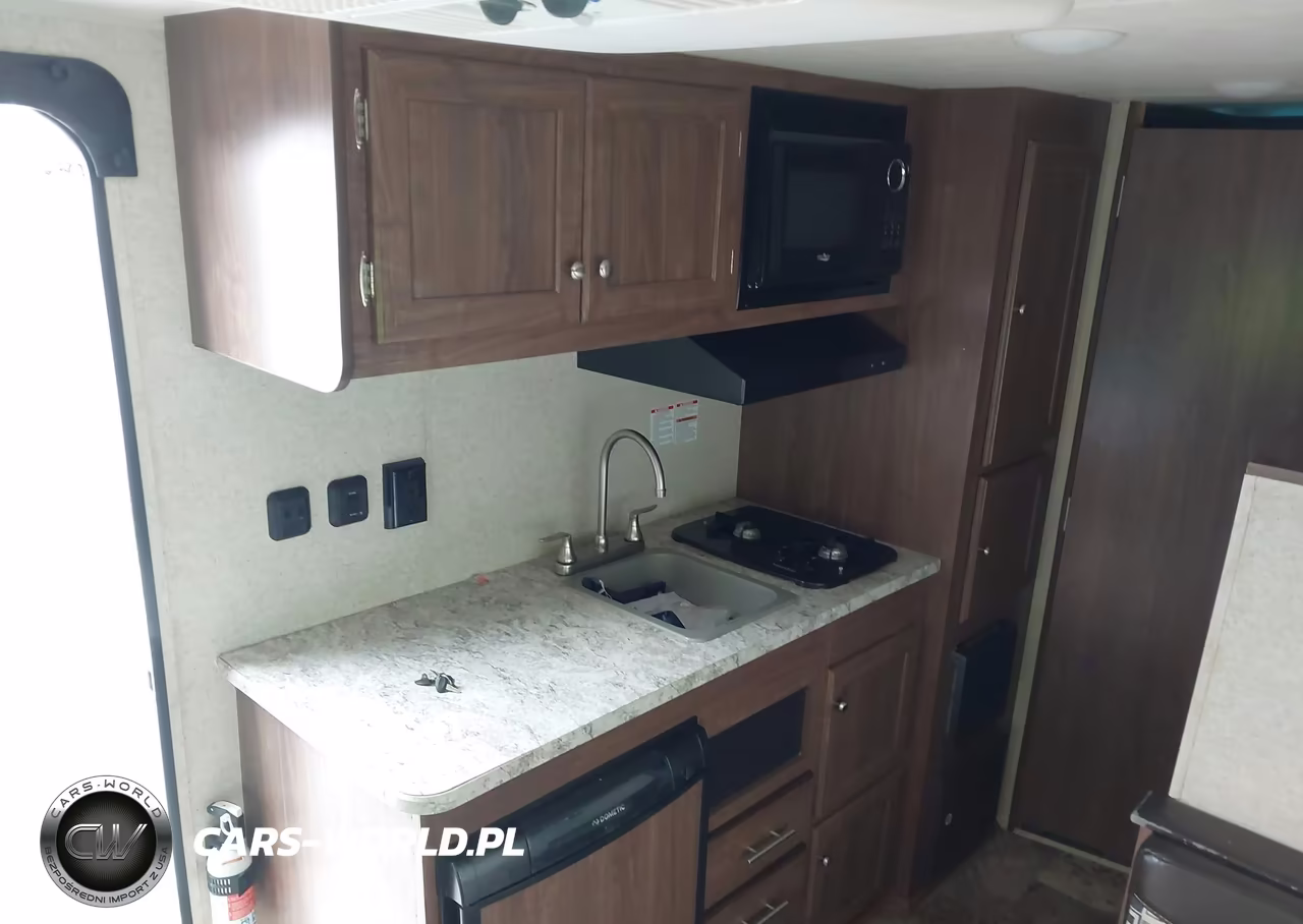 2018 Heartland Rv Pioneer VIN:5SFPB2211JE359207 - 14