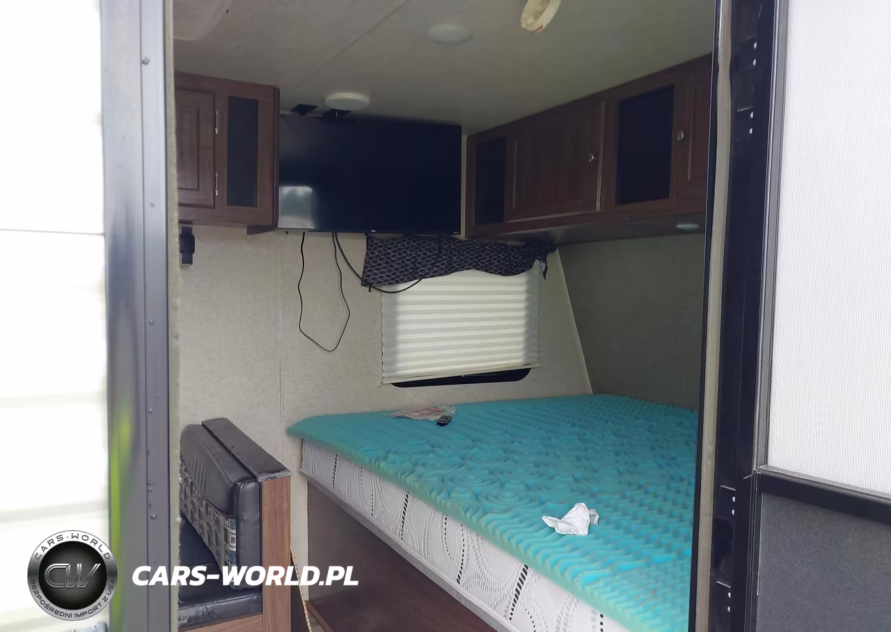 2018 Heartland Rv Pioneer VIN:5SFPB2211JE359207 - 5