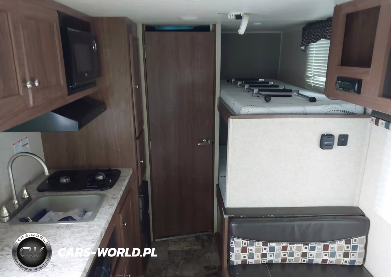 2018 Heartland Rv Pioneer VIN:5SFPB2211JE359207 - 8