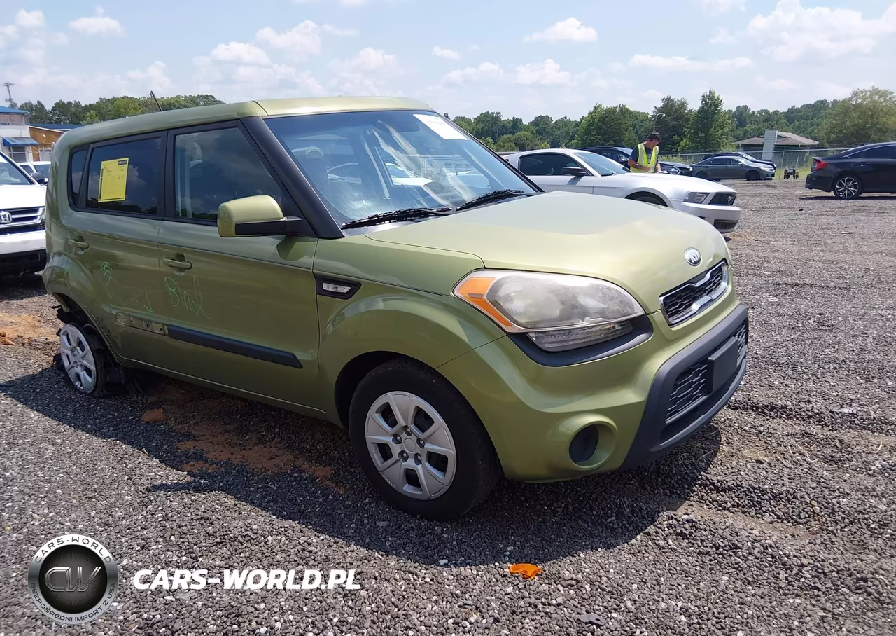 2013 Kia Soul VIN:KNDJT2A55D7554214 - 1