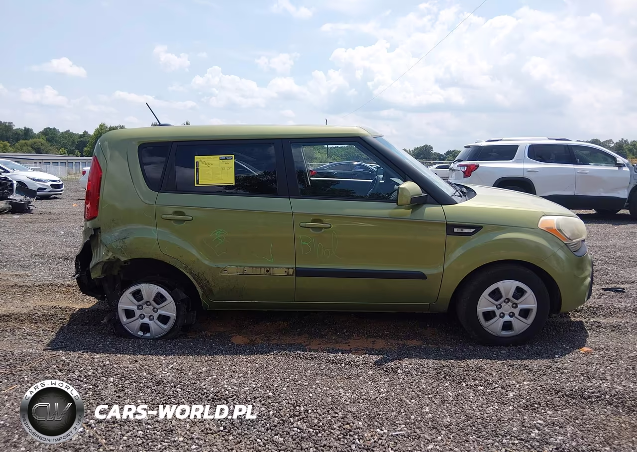 2013 Kia Soul VIN:KNDJT2A55D7554214 - 13