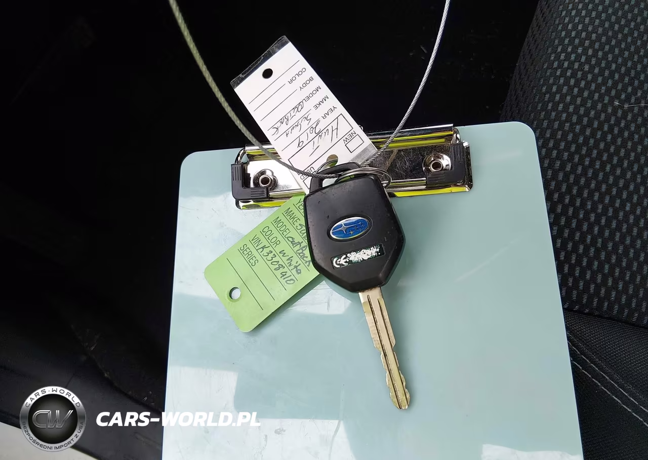 2019 Subaru Outback 2.5I Premium VIN:4S4BSAFC2K3308410 - 11