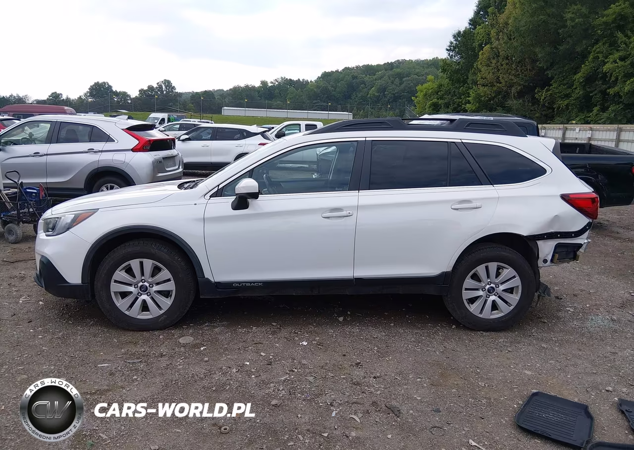 2019 Subaru Outback 2.5I Premium VIN:4S4BSAFC2K3308410 - 15