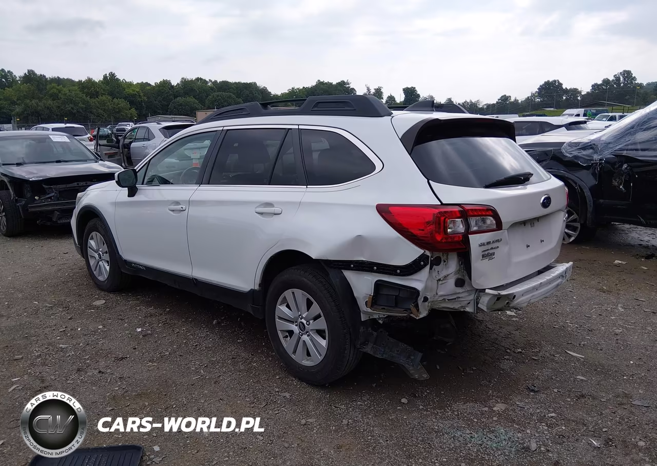 2019 Subaru Outback 2.5I Premium VIN:4S4BSAFC2K3308410 - 3