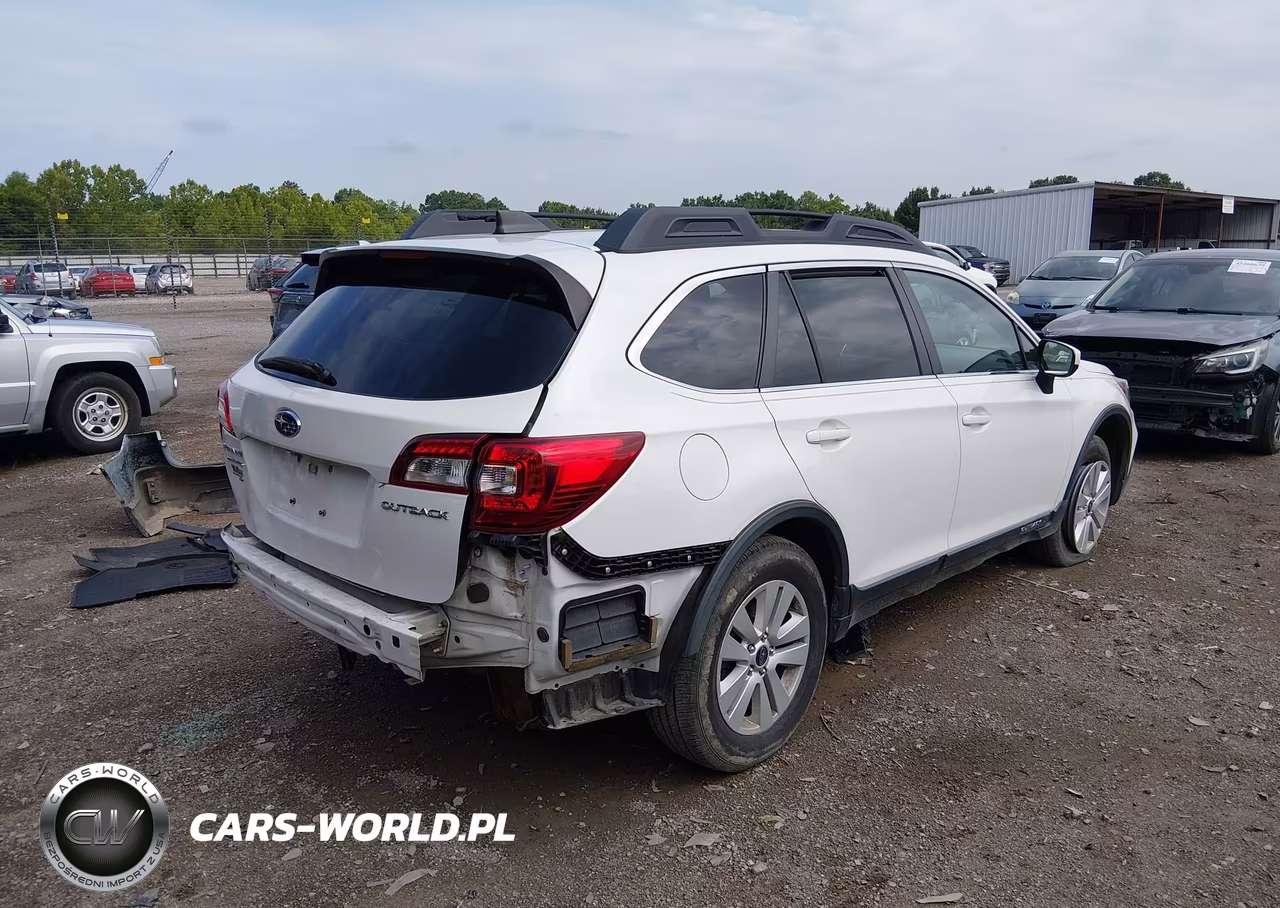 2019 Subaru Outback 2.5I Premium VIN:4S4BSAFC2K3308410 - 4