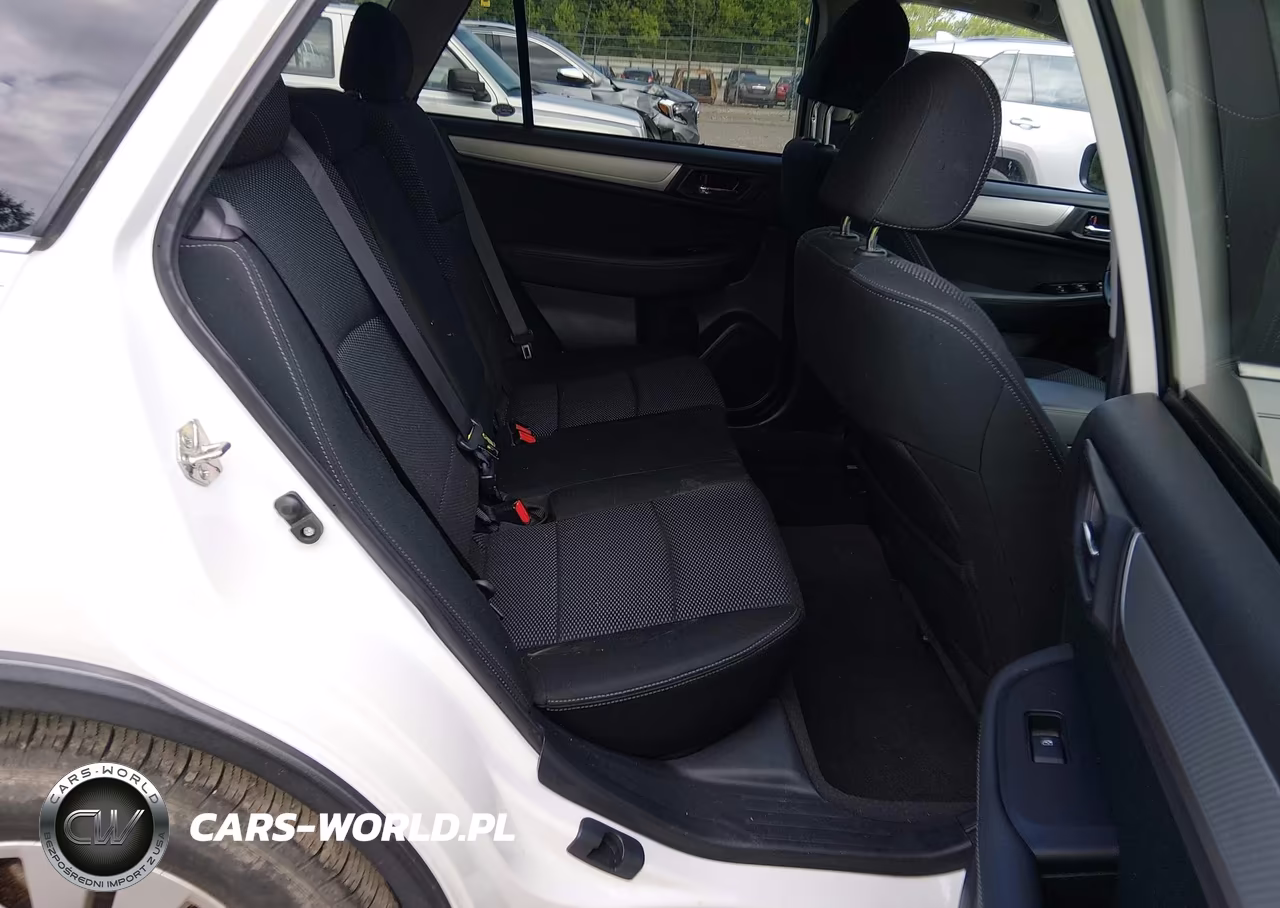 2019 Subaru Outback 2.5I Premium VIN:4S4BSAFC2K3308410 - 8