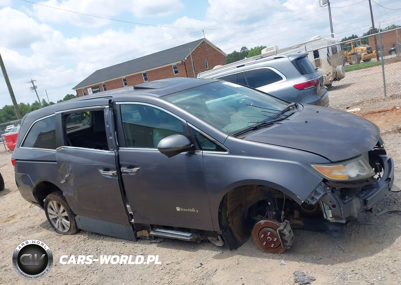 2015 Honda Odyssey Ex-L VIN:5FNRL5H60FB079006 - 13