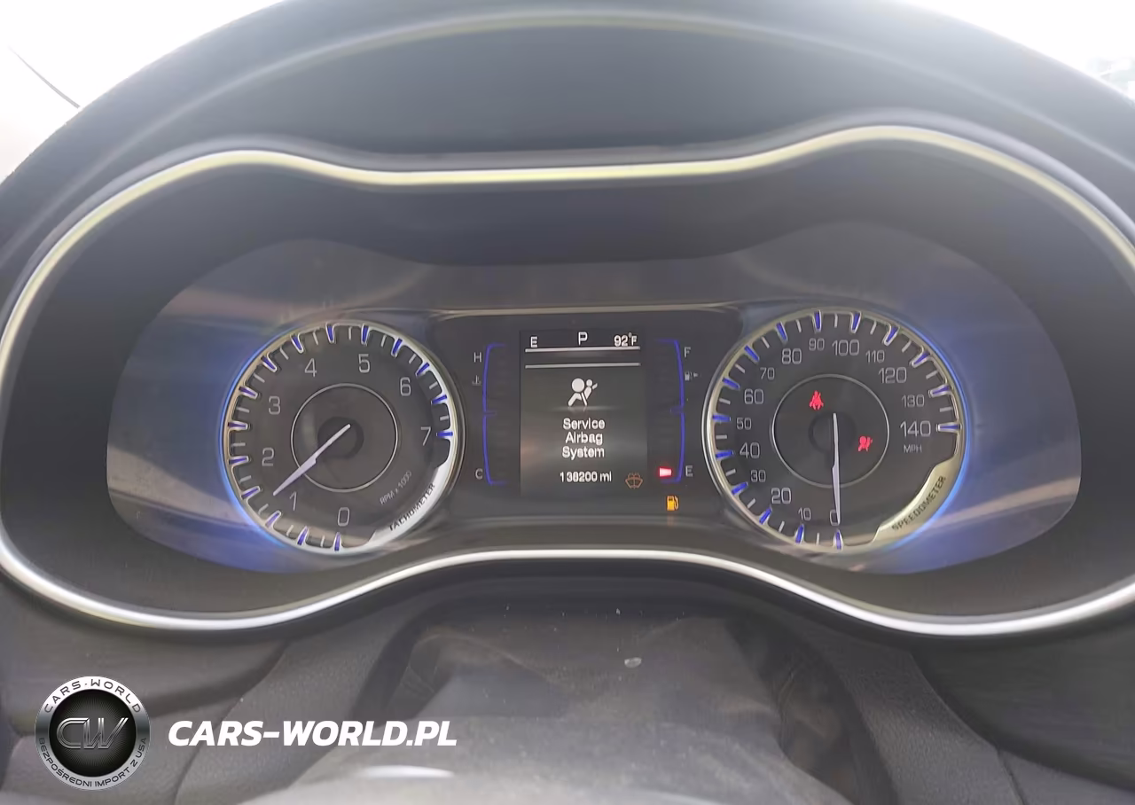 2015 Chrysler 200 Limited VIN:1C3CCCAB8FN641127 - 7