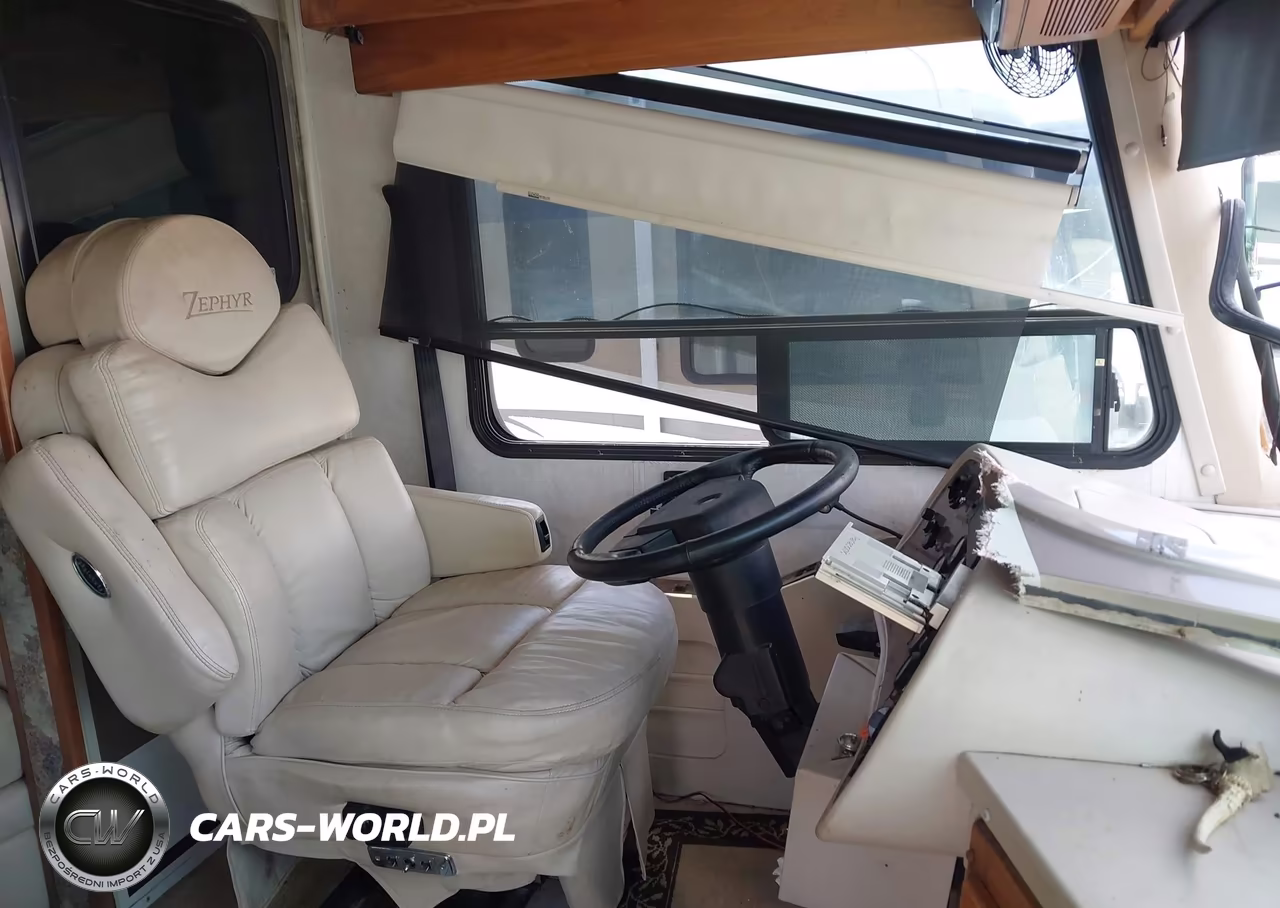 2001 Freightliner Chassis Vcl VIN:4UZAAKA851CH68816 - 5