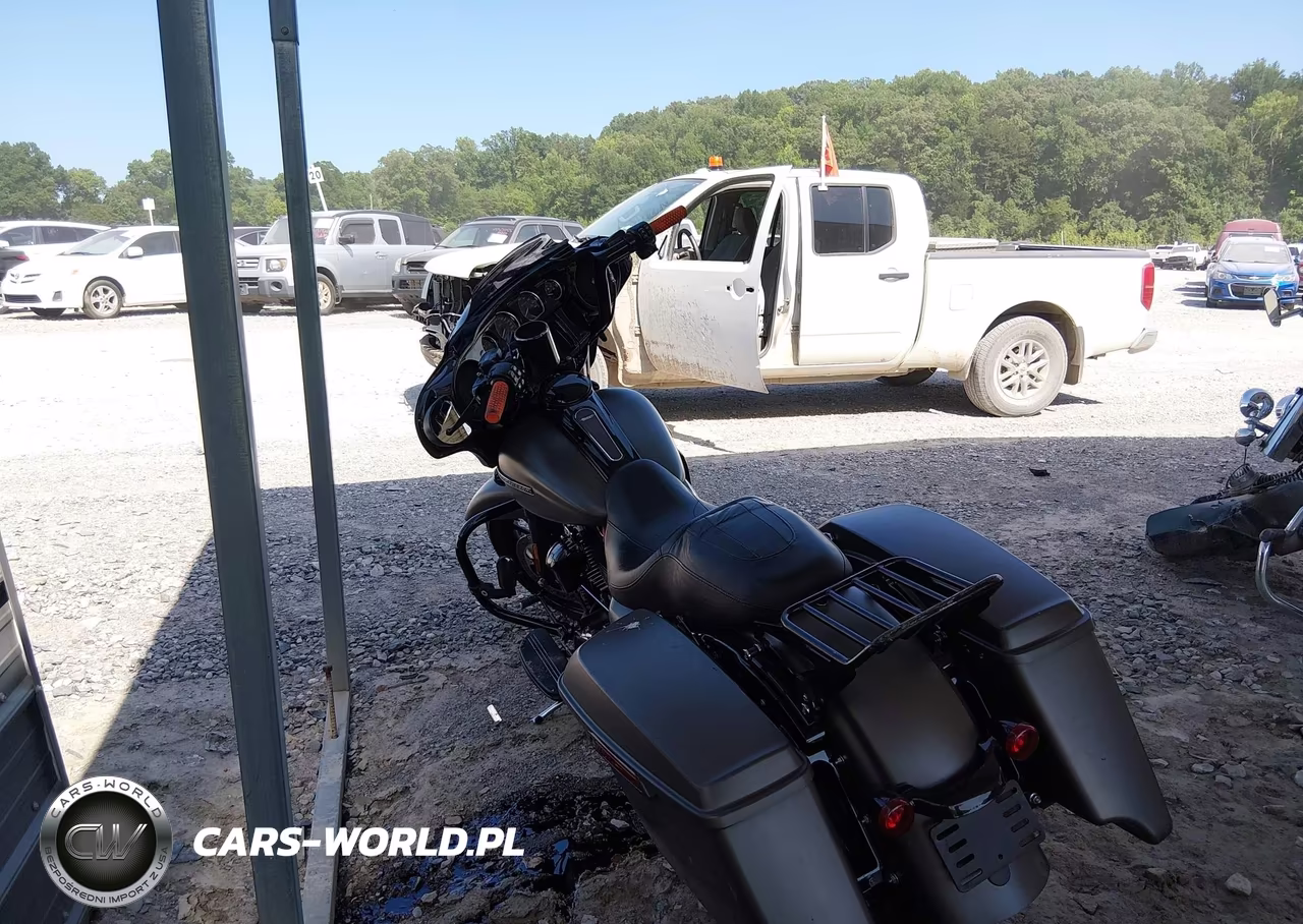 2019 Harley-Davidson Flhxs VIN:1HD1KRP15KB660638 - 3
