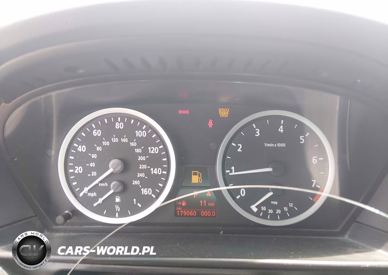 2006 BMW 525Xi VIN:WBANF33516CS36724 - 7