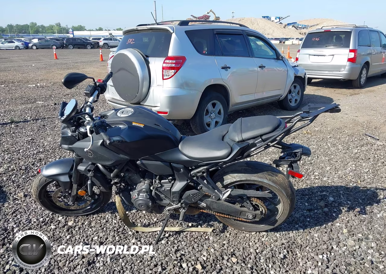 2025 Yamaha Mtn690 VIN:JYARM48E9SA002888 - 13