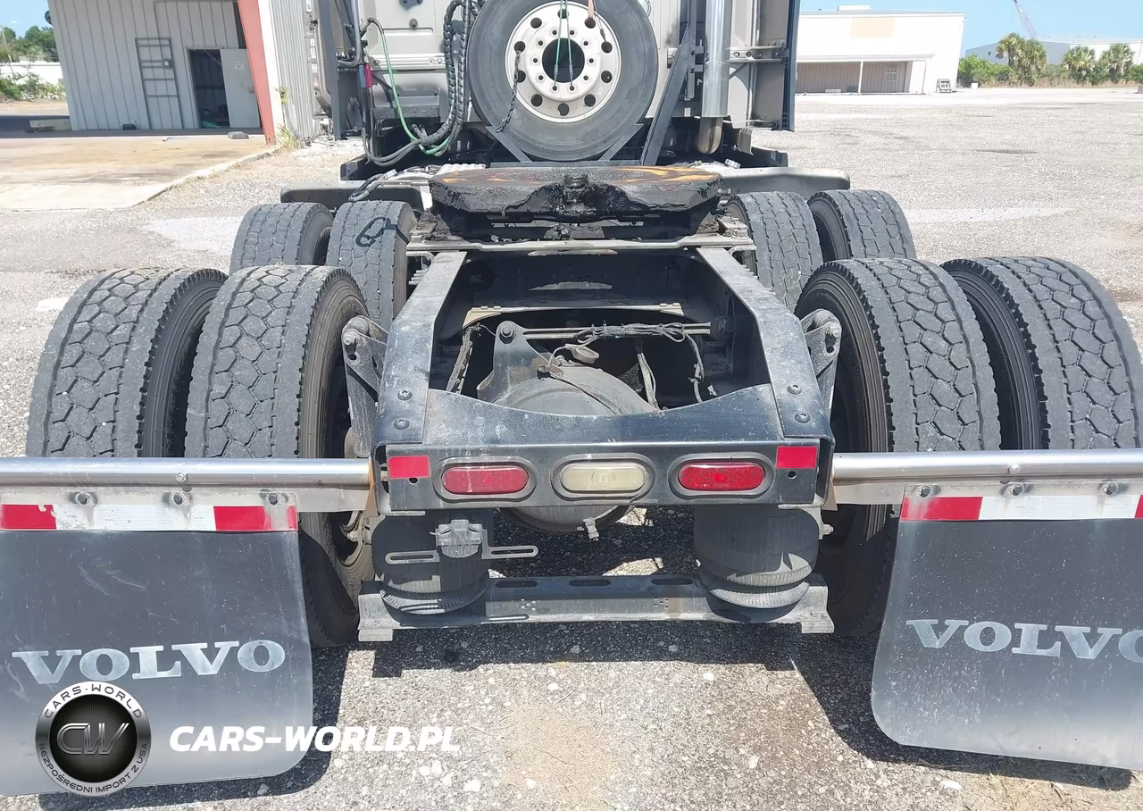 2015 Volvo Vn Vnl VIN:4V4NC9TH7FN911106 - 23