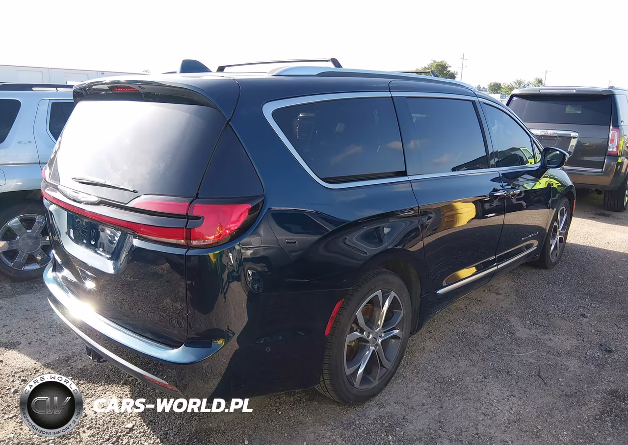 2022 Chrysler Pacifica Pinnacle VIN:2C4RC1PG0NR143082 - 4