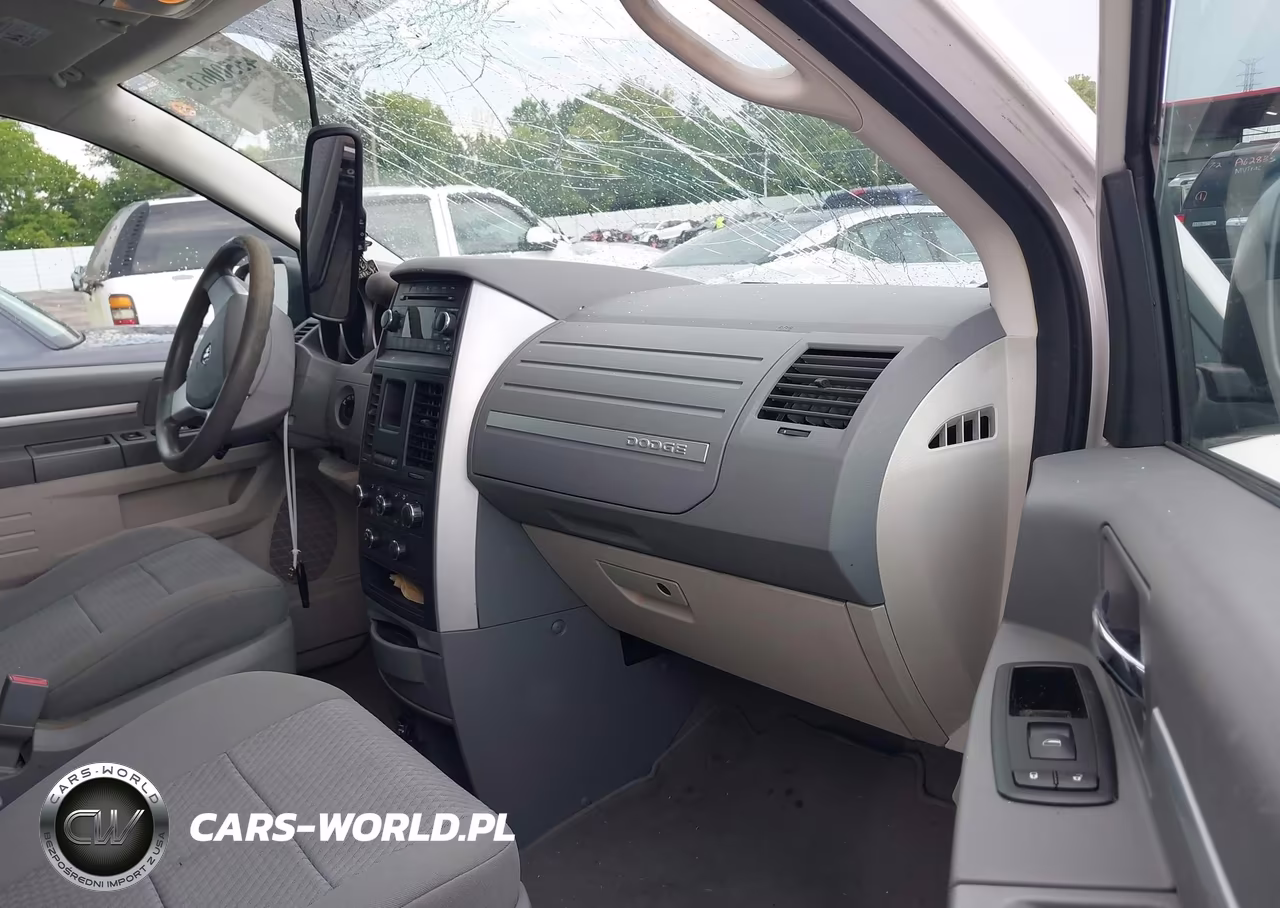 2010 Dodge Grand Caravan Se VIN:2D4RN4DE7AR439681 - 5