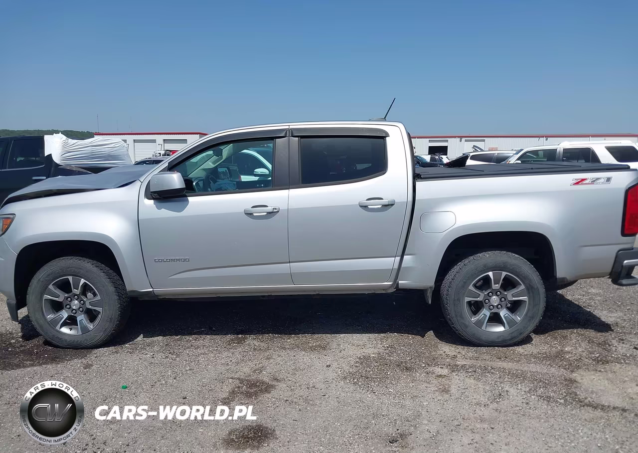 2018 Chevrolet Colorado Z71 VIN:1GCGTDEN2J1260588 - 14