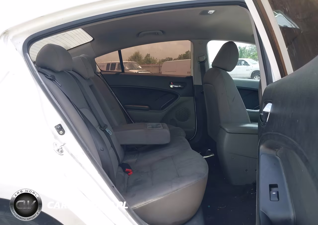 2016 Kia Forte Lx VIN:KNAFX4A69G5502094 - 8