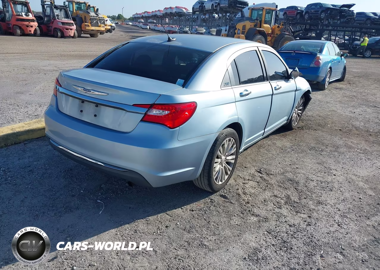 2012 Chrysler 200 Limited VIN:1C3CCBCB9CN300483 - 4