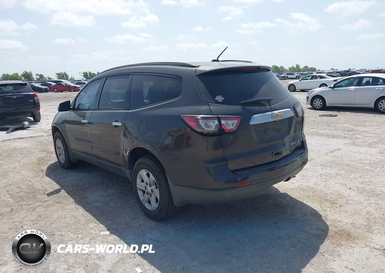 2013 Chevrolet Traverse Ls VIN:1GNKRFEDXDJ204535 - 3