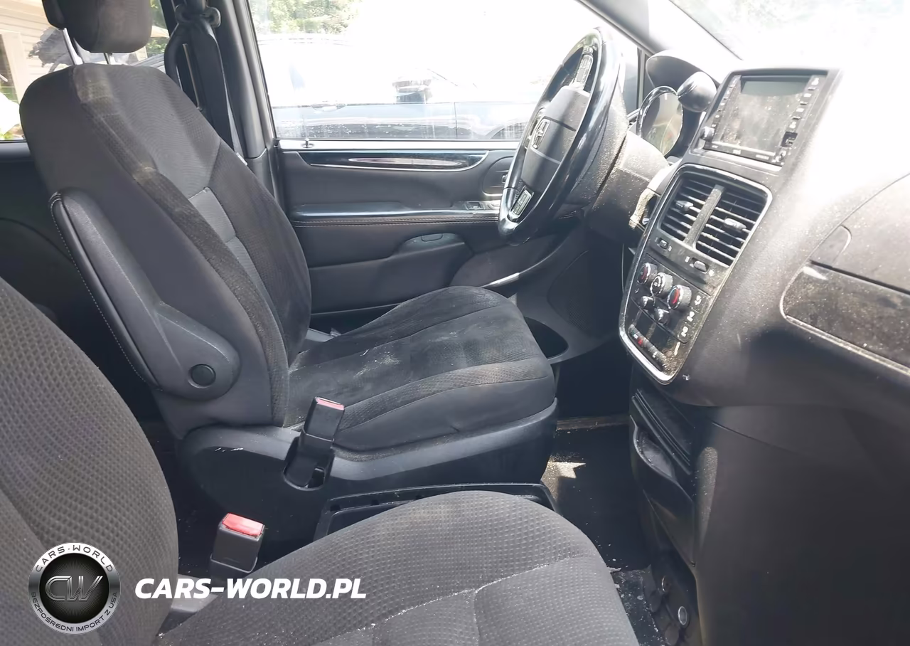 2018 Dodge Grand Caravan Se Plus VIN:2C4RDGBG0JR160160 - 5